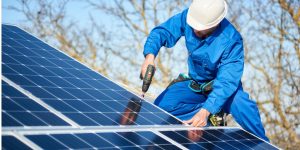 Installation Maintenance Panneaux Solaires Photovoltaïques à Les Baux-de-Provence